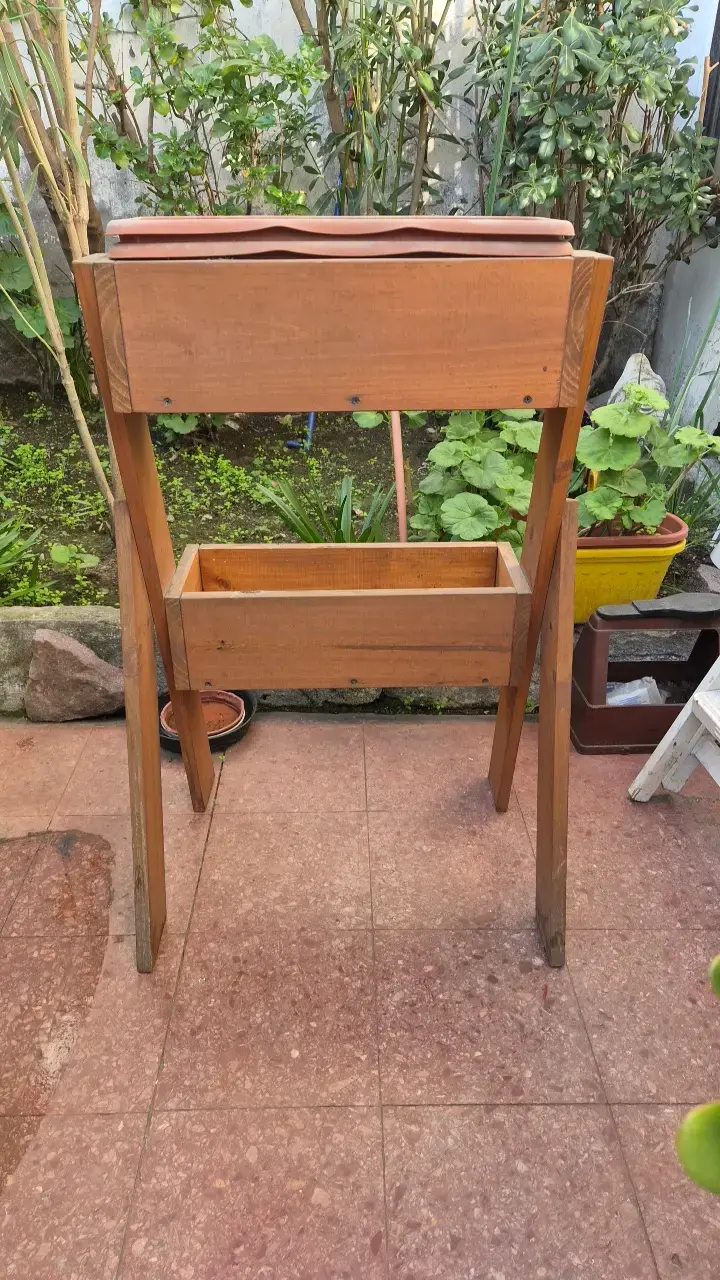 Huerto Urbano de Madera con Cajón Inferior - 4