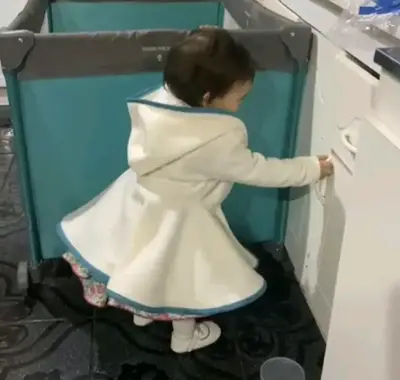 Vestido huasa con capa 18 meses - miniatura 2