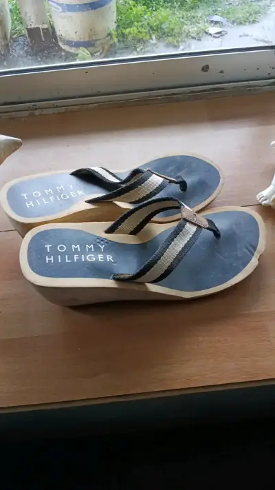 Sandalias Tommy Hilfiger con plataforma - miniatura 1