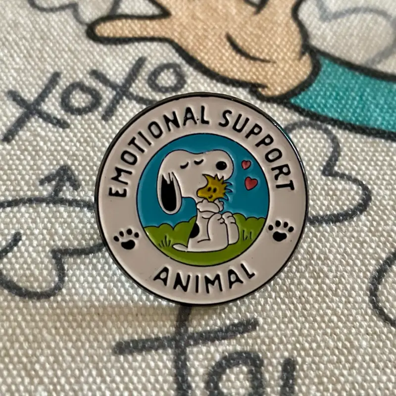 Lote pins de Snoopy - 5
