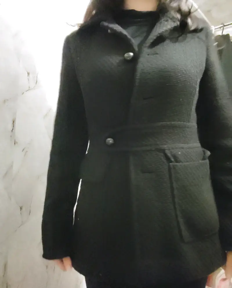 Abrigo negro para mujer - 2