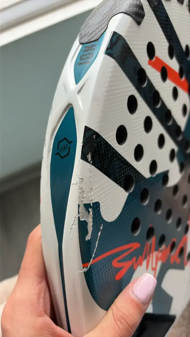 Pala de pádel BullPadel Ionic Light en buen estado - 3
