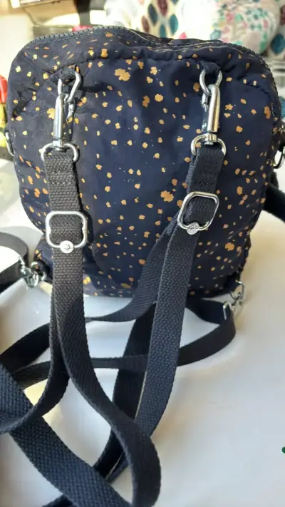 Mochila pequeña Kipling con diseño de puntos - miniatura 3