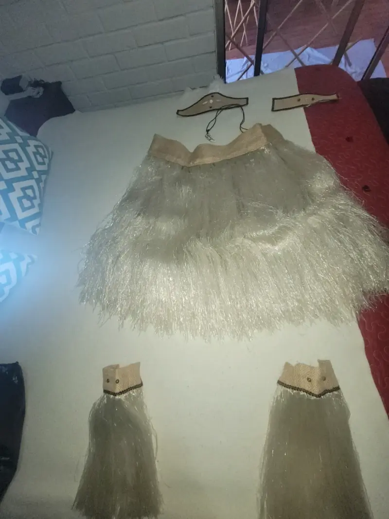 Traje típico polinesio talla L con fibras natura - 3