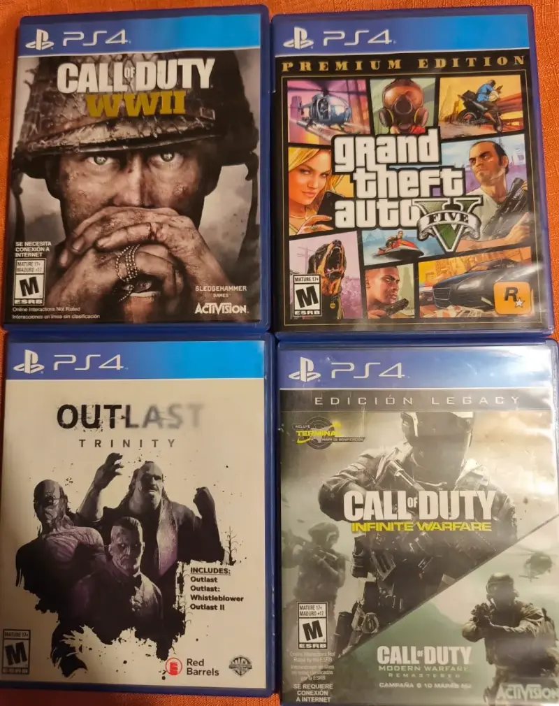 Consola PS4 Con Juegos - 2