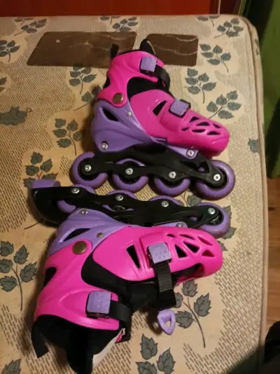 Patines en línea para niños color rosa y morado - miniatura 4