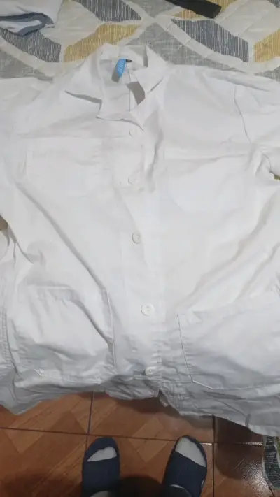 Camisa blanca escolar para niño - miniatura 1