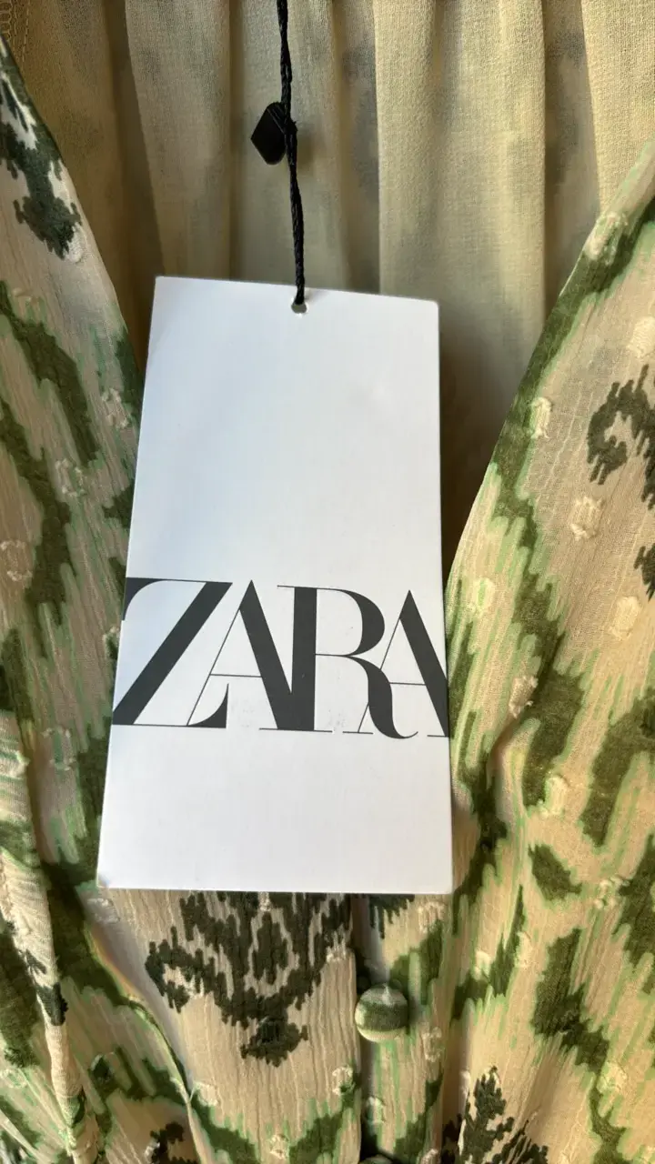 Vestido estampado bohemio Zara talla Mi - 3