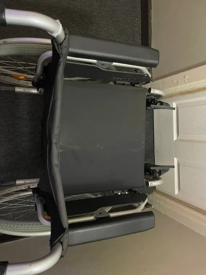 Silla de ruedas plegable Lesenhilf - 3