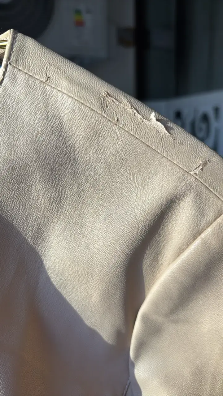Chaqueta de cuerina beige Armani Exchange - 4