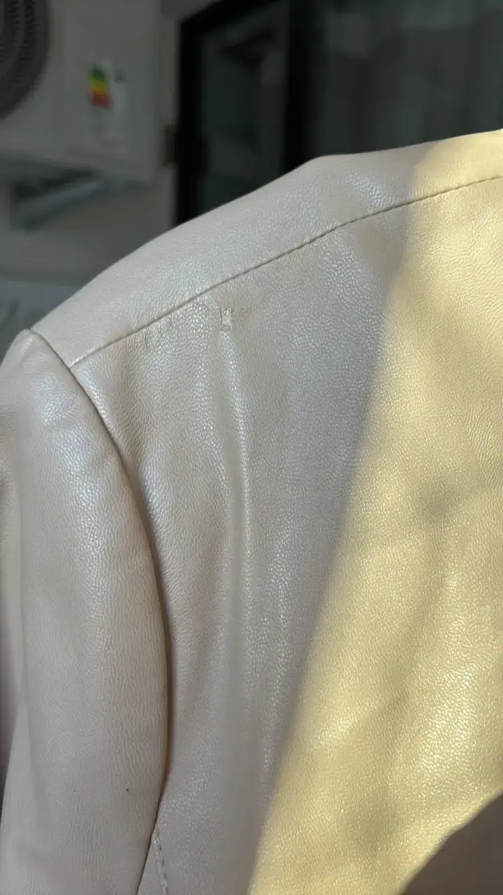Chaqueta de cuerina beige Armani Exchange - 5