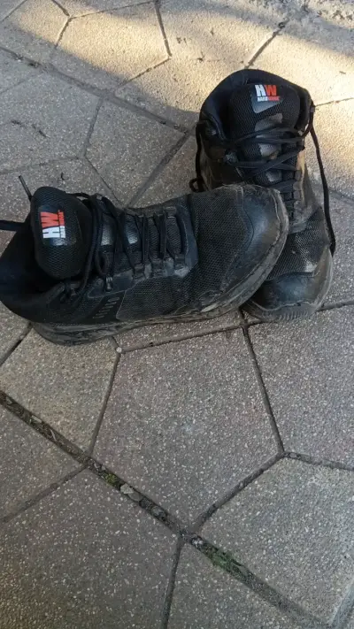 Botas de seguridad negras Hard Work - miniatura 2