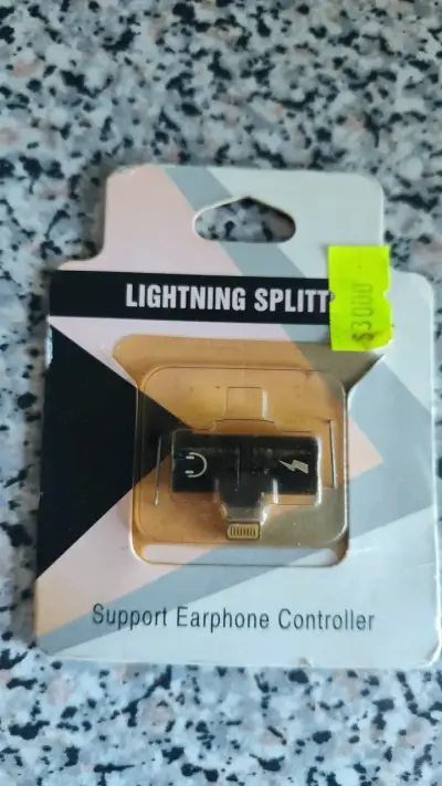 Adaptador Lightning Splitter para iPhone - miniatura 1