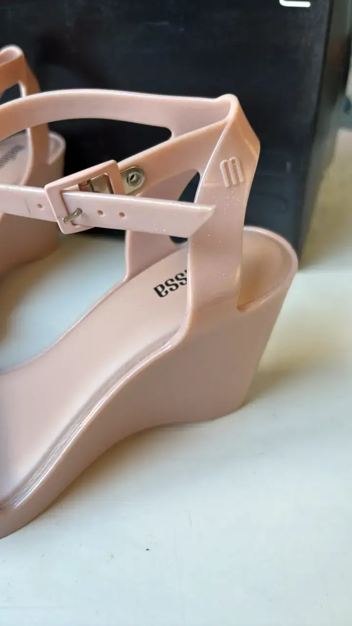 Sandalias rosadas de plataforma Melissa - 2