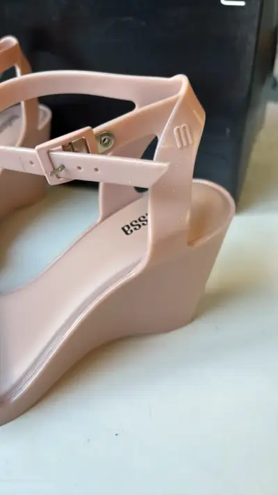 Sandalias rosadas de plataforma Melissa - miniatura 2