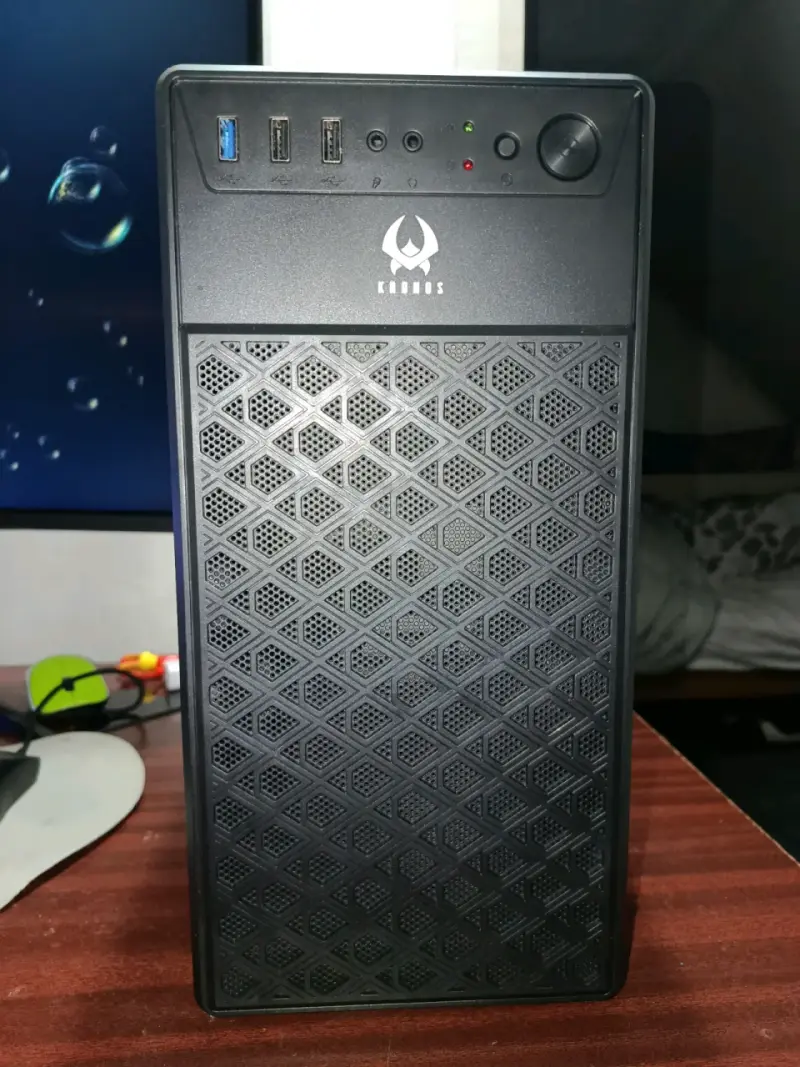 Gabinete de PC Kronos con puertos USB - 4