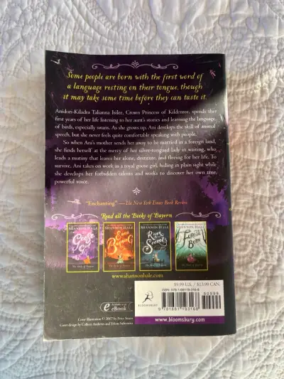 Libro 'The Goose Girl' de Shannon Hale - miniatura 2