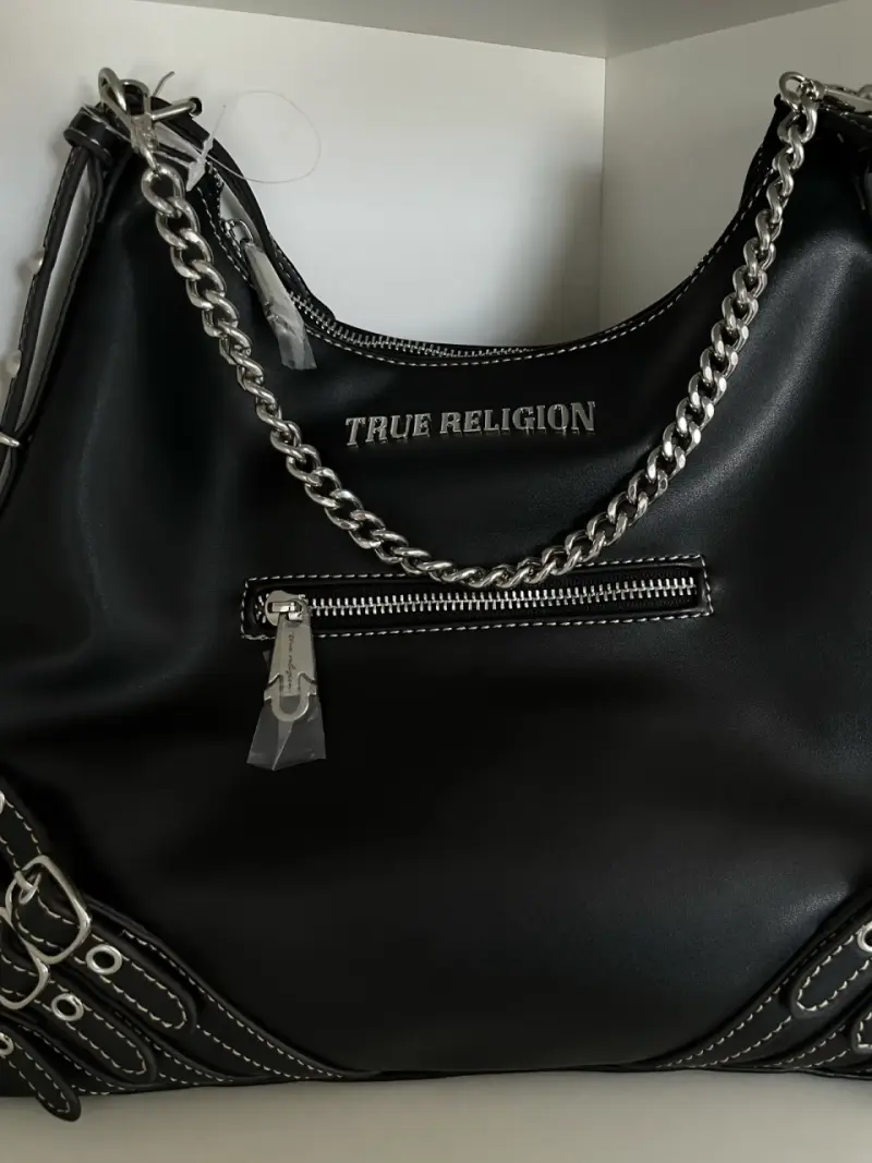 Bolso negro con cadena True Religion - 3