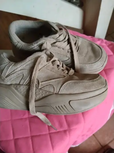 Zapatillas deportivas beige Zara Woman talla 37 - miniatura 3