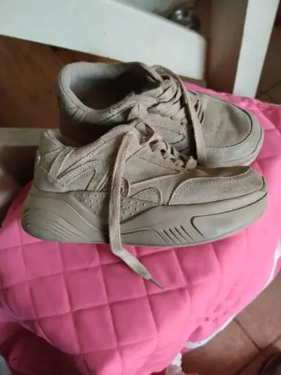 Zapatillas deportivas beige Zara Woman talla 37 - miniatura 5