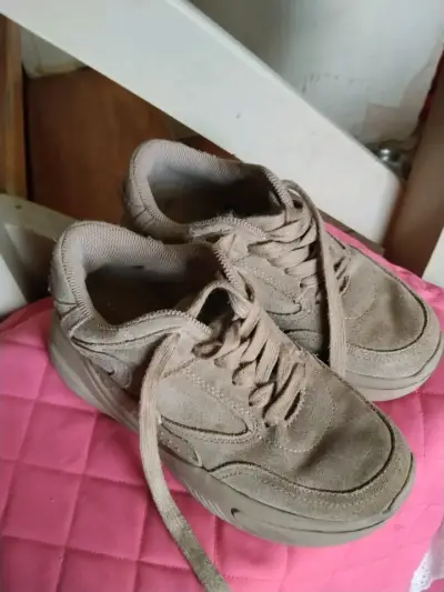 Zapatillas deportivas beige Zara Woman talla 37 - miniatura 6