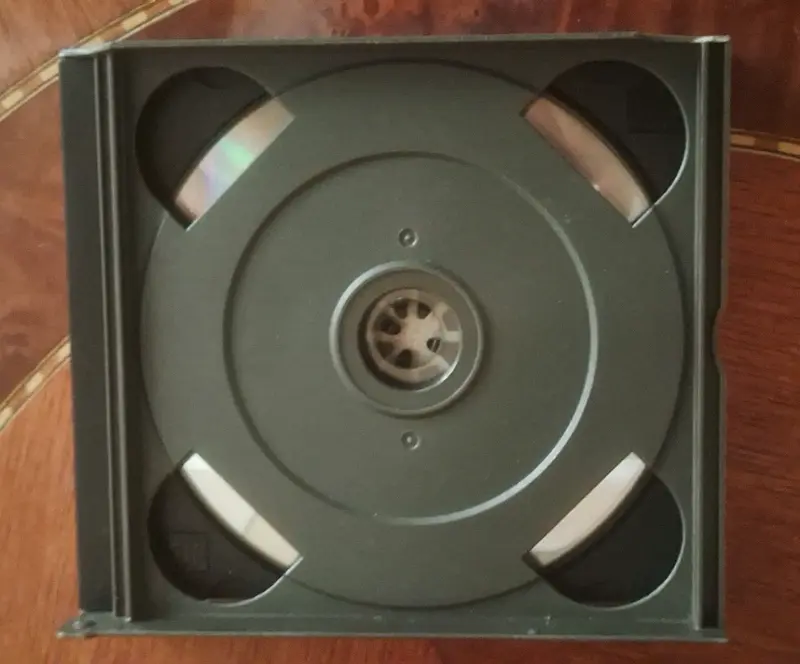CD Doble Los Prisioneros Ni Por La Razón Ni Por La - 4