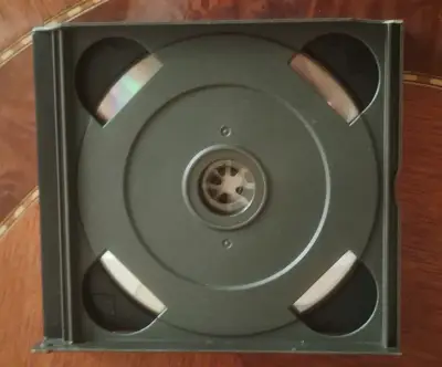 CD Doble Los Prisioneros Ni Por La Razón Ni Por La - miniatura 4
