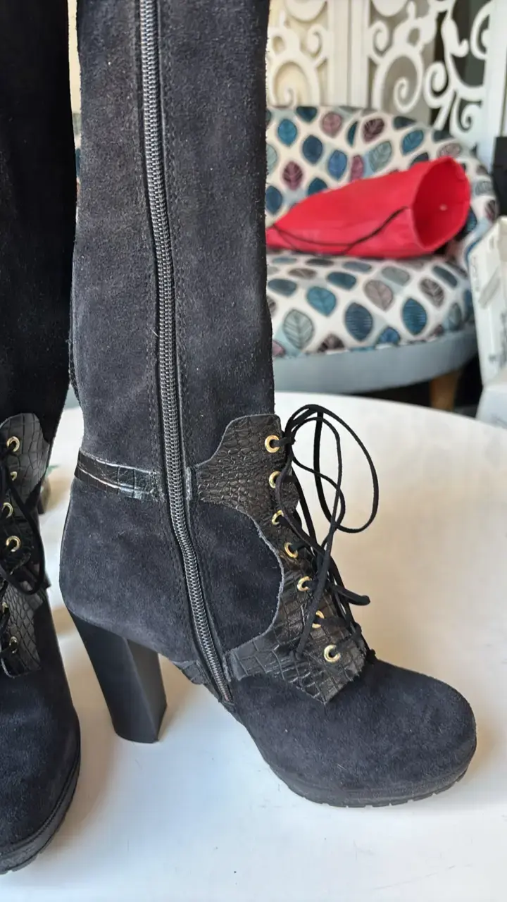Botas ALDO negras de tacón alto con cordones - 2