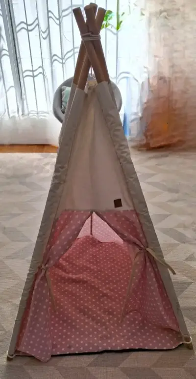 Tienda tipi infantil rosa con estrellas - miniatura 1