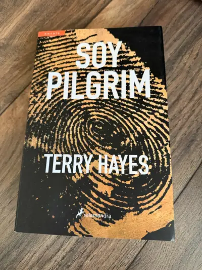 Lote de libros de ficción y misterio - miniatura 1
