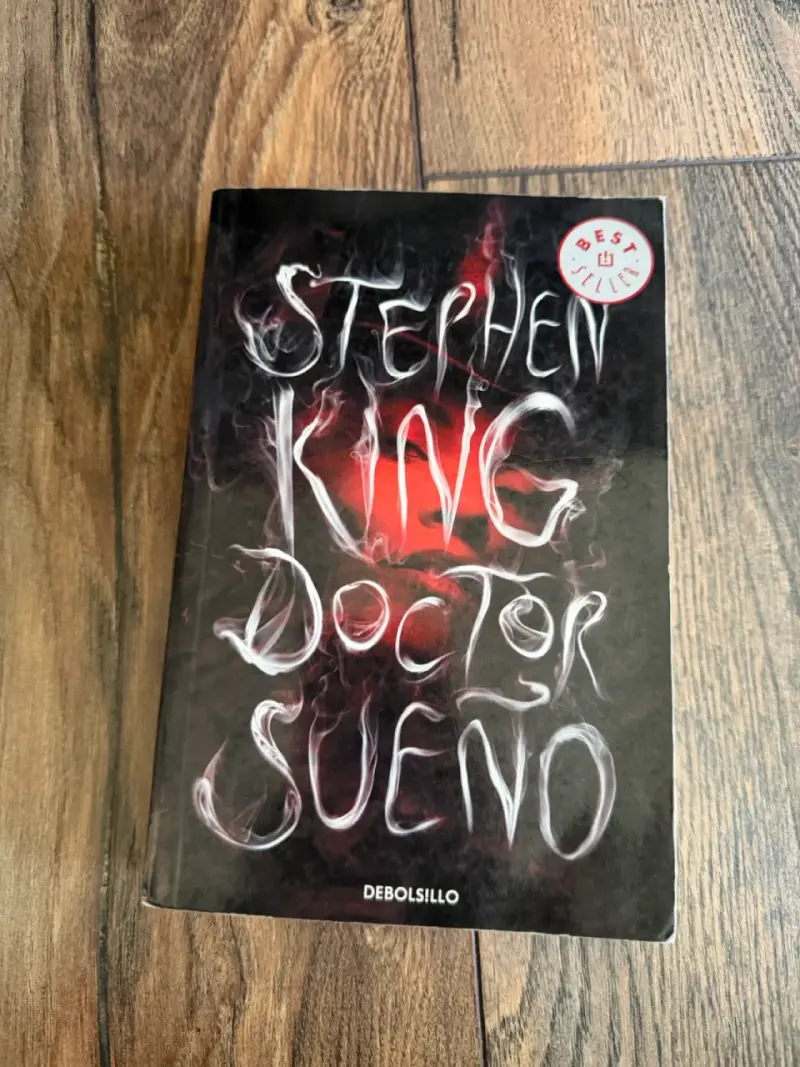 Lote de libros de ficción y misterio - 4