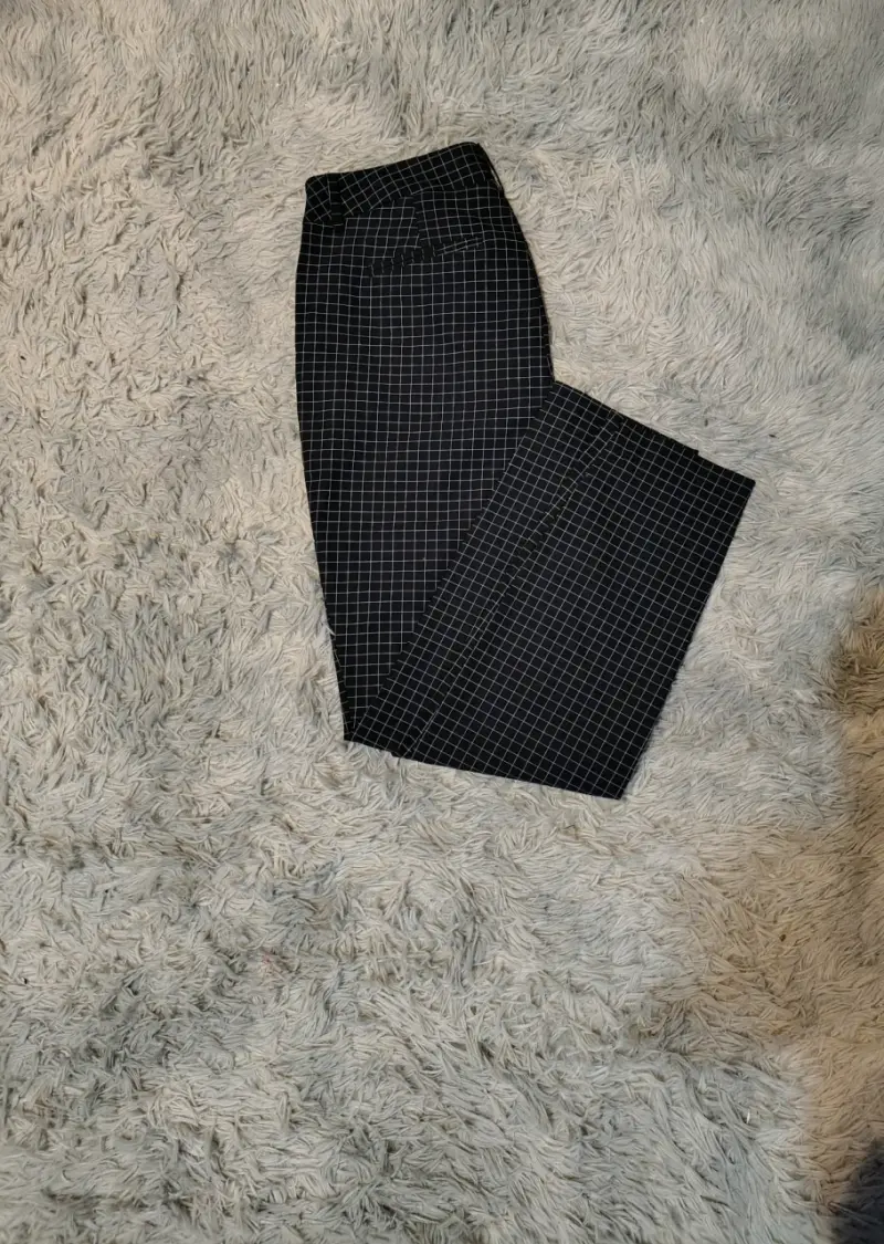 Pantalones a cuadros negros para mujer - 2
