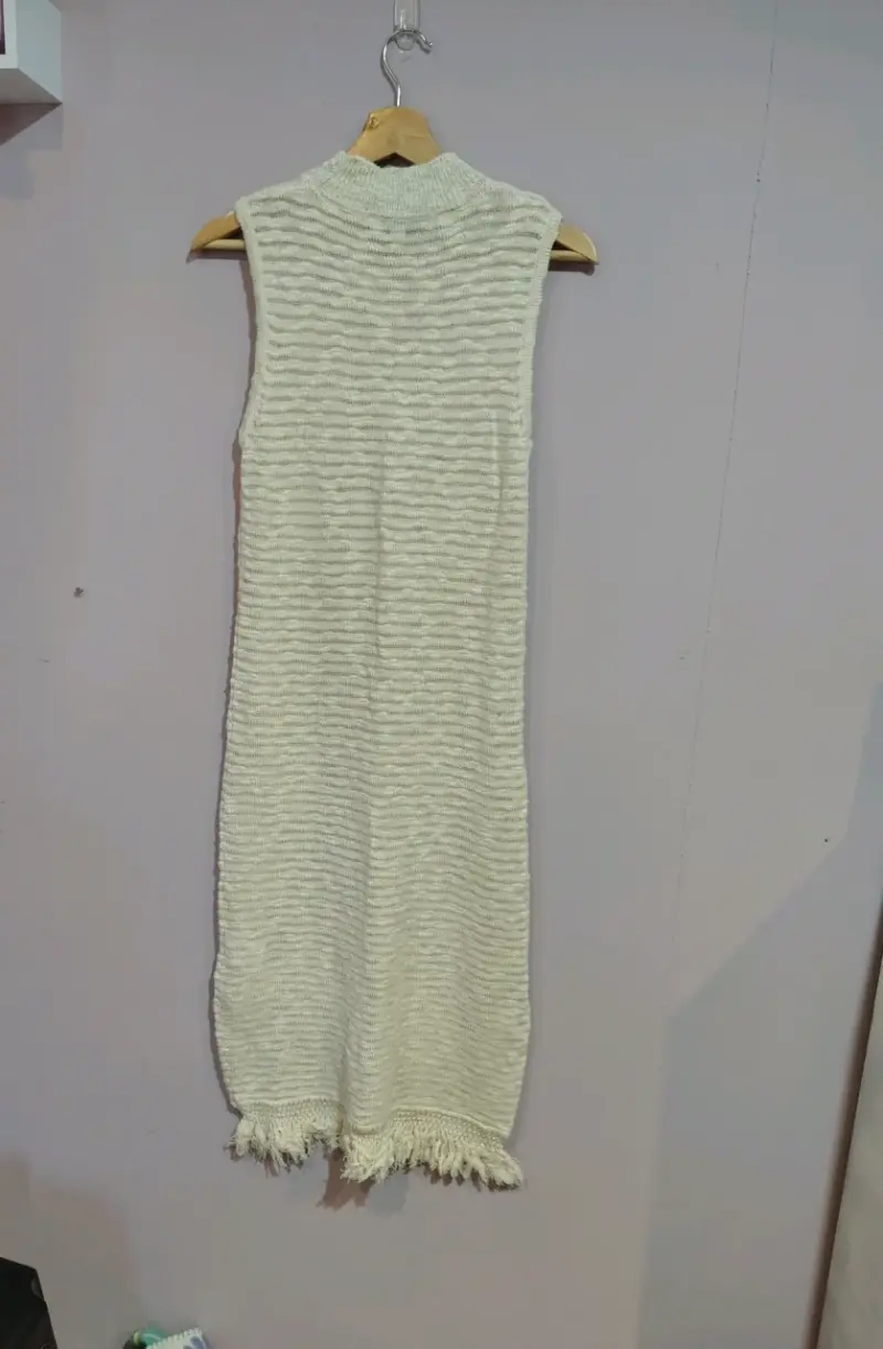 Vestido de punto sin mangas color crema - 2