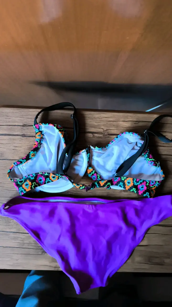 Bikini colorido con estampado étnico - 2