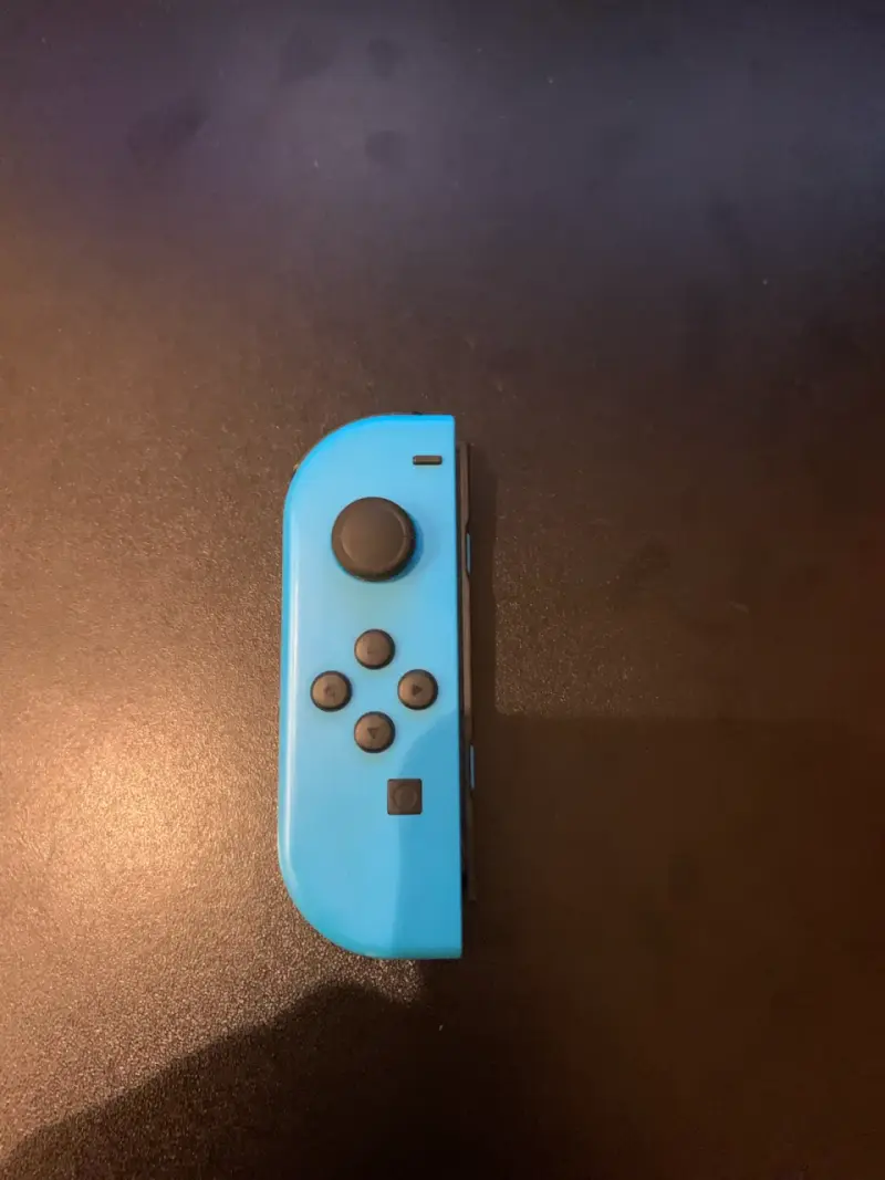 Joy-Con Nintendo Switch Azul y Rojo - 3