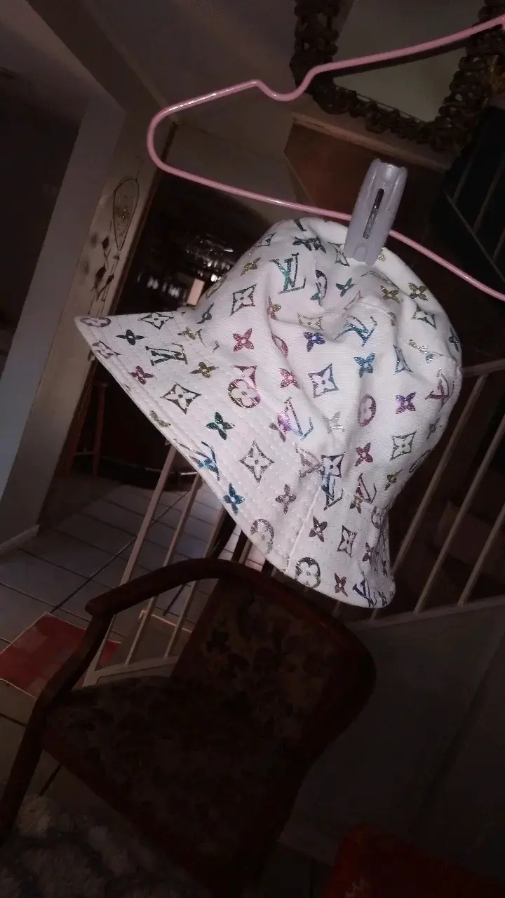 Sombrero bucket blanco con estampado colorid - 2