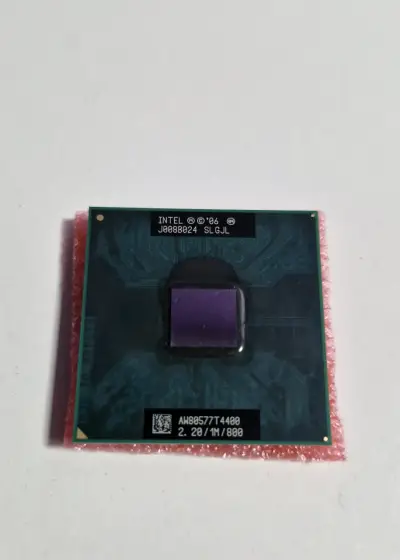 Procesador Intel Core 2 Duo T4400 2.2GHz - miniatura 1