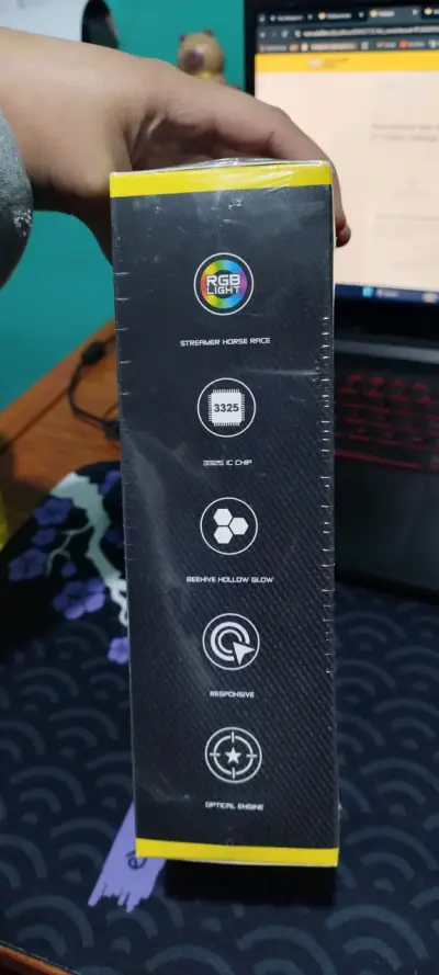 Mouse gamer RGB Andowl con diseño ergonómico - miniatura 2