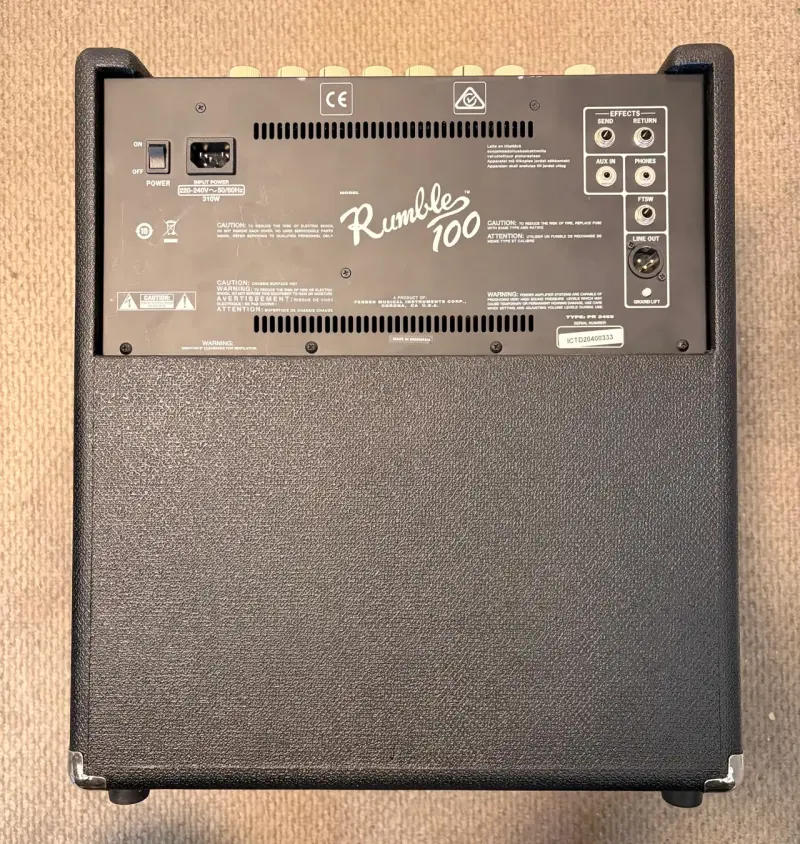 Amplificador de bajo Fender Rumble 100 - 3