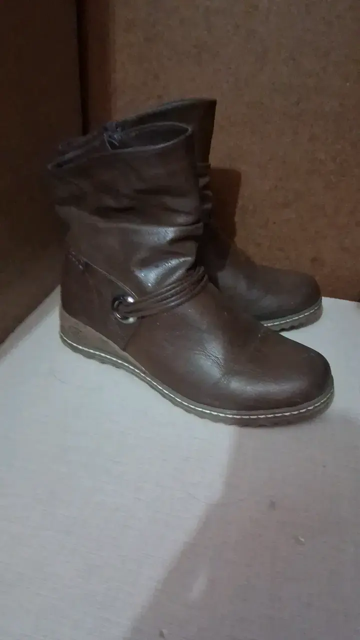 Botas de cuero marrón para mujer - 3