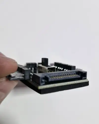 Controlador de Ventiladores PC con Conector SATA - miniatura 2