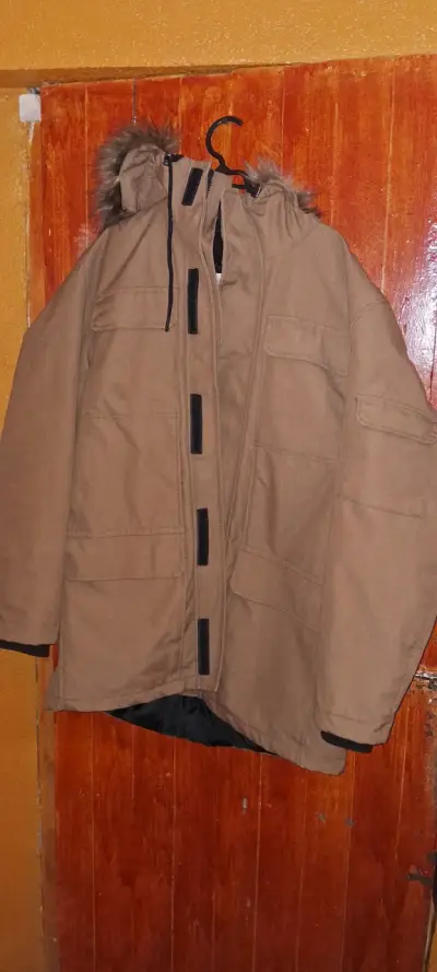 Chaqueta L.O.G.G. marrón con capucha de piel - miniatura 5