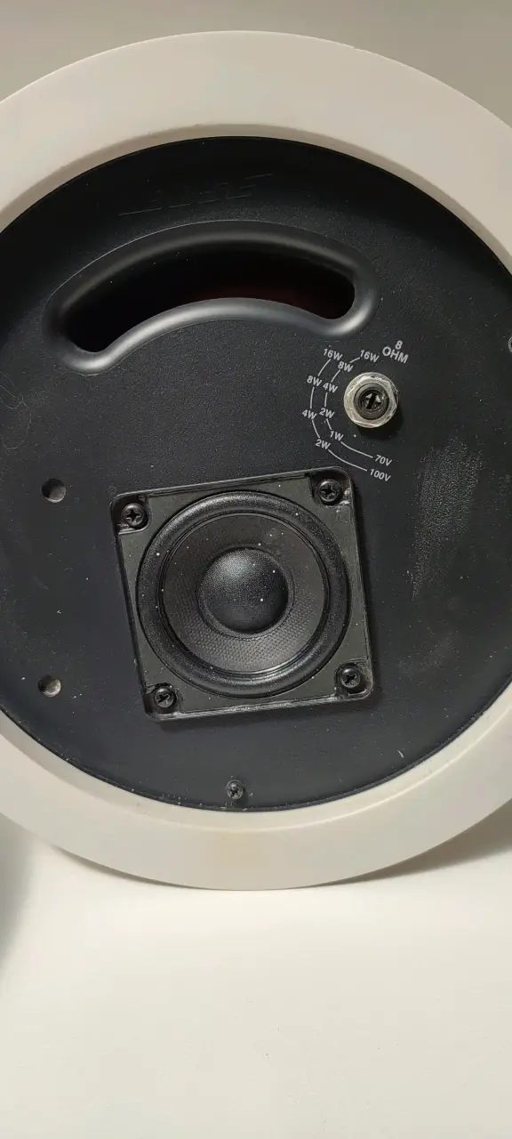 Parlantes empotrables Bose FreeSpace 16 - 5