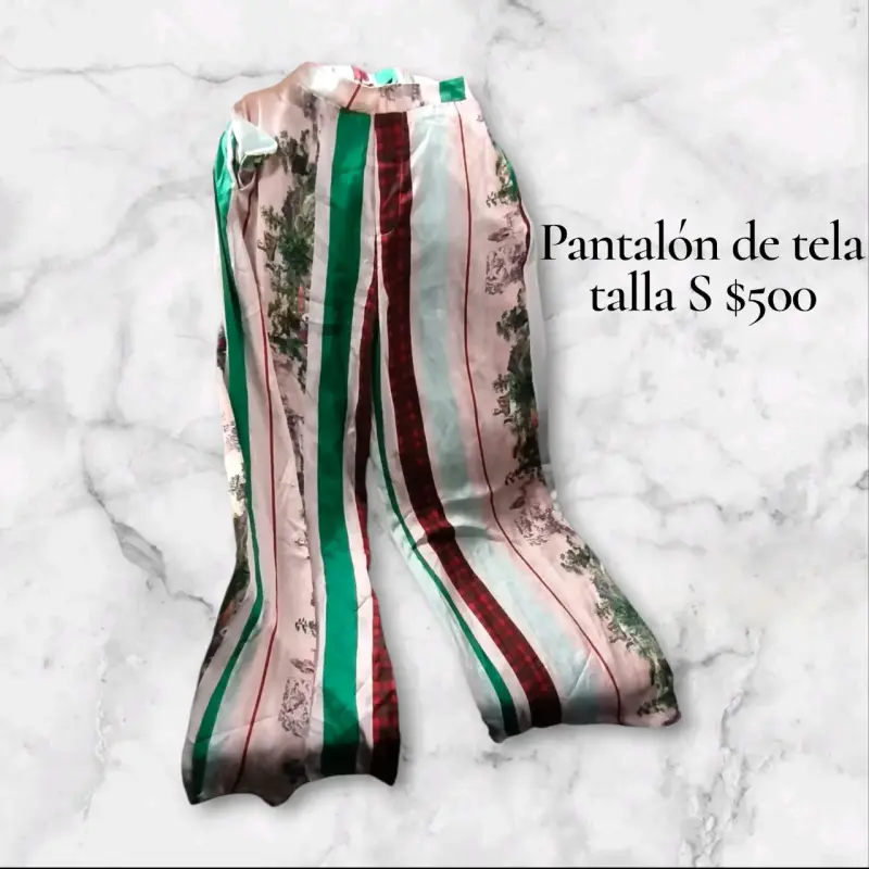 Pantalón de tela a rayas talla S
