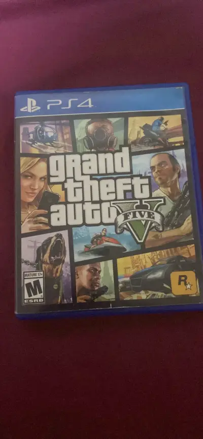 Juego PS4 gta 5 - miniatura 1