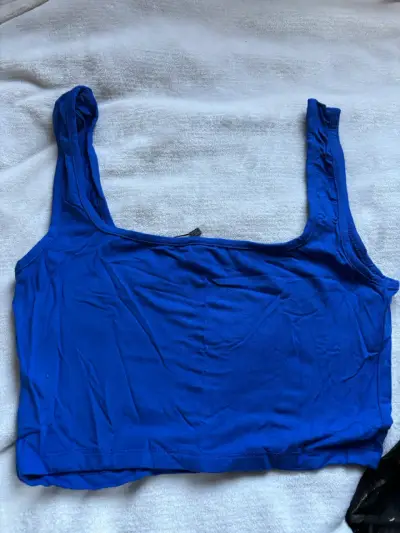 Top azul sin mangas Shein talla S - miniatura 2