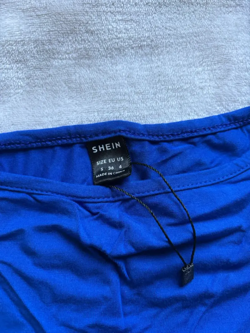 Top azul sin mangas Shein talla S - 3