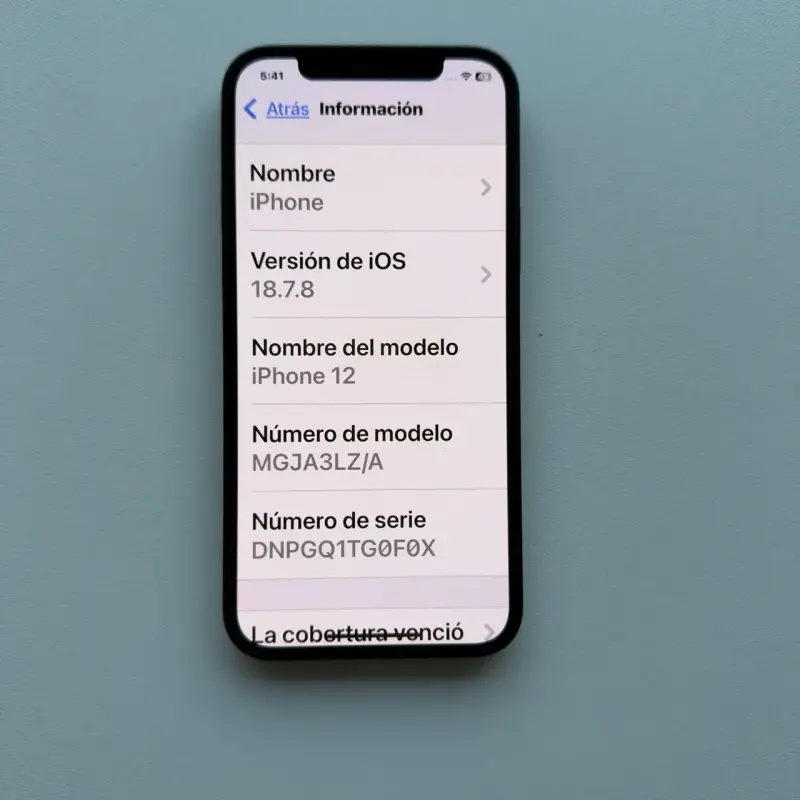iPhone 12 en buen estado con batería al 82% - 4