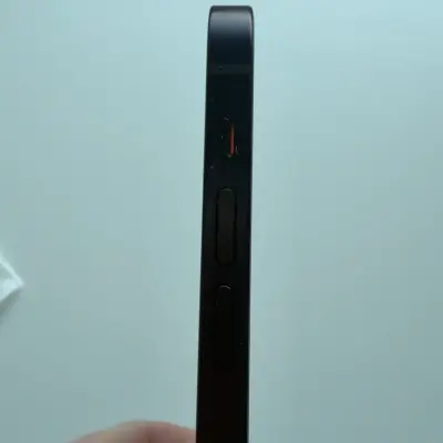 iPhone 12 en buen estado con batería al 82% - miniatura 5