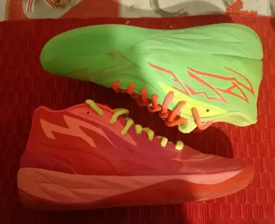 Zapatillas deportivas lamelo  para hombre - miniatura 1